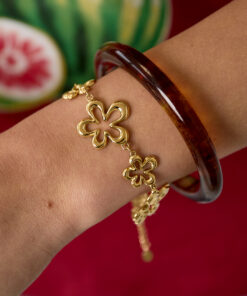 Alternative view of Armband met speelse bloemen in variërende maten - Goud